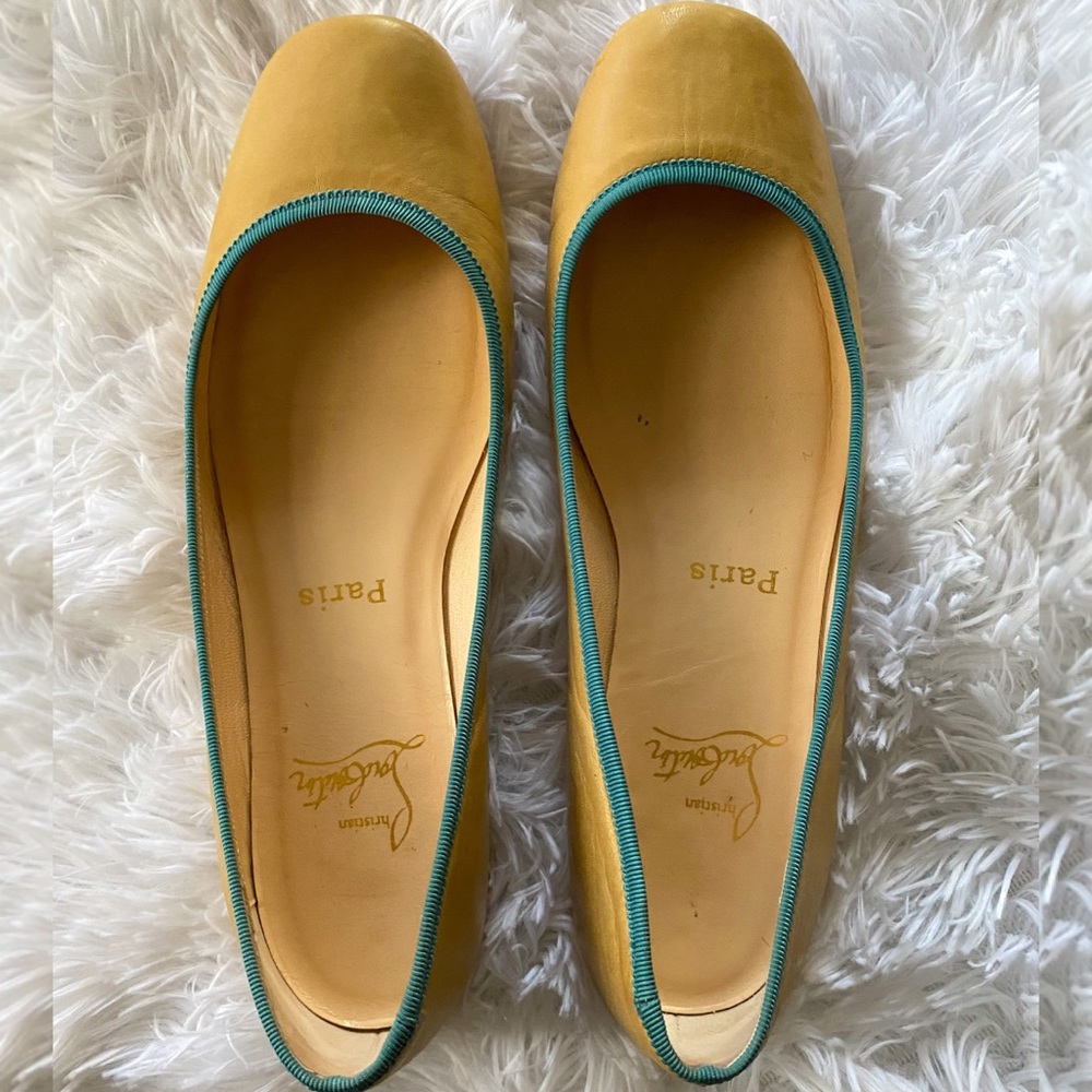 Christian Louboutin Nude Square Toe Ballet Flats - Picture 4 of 8